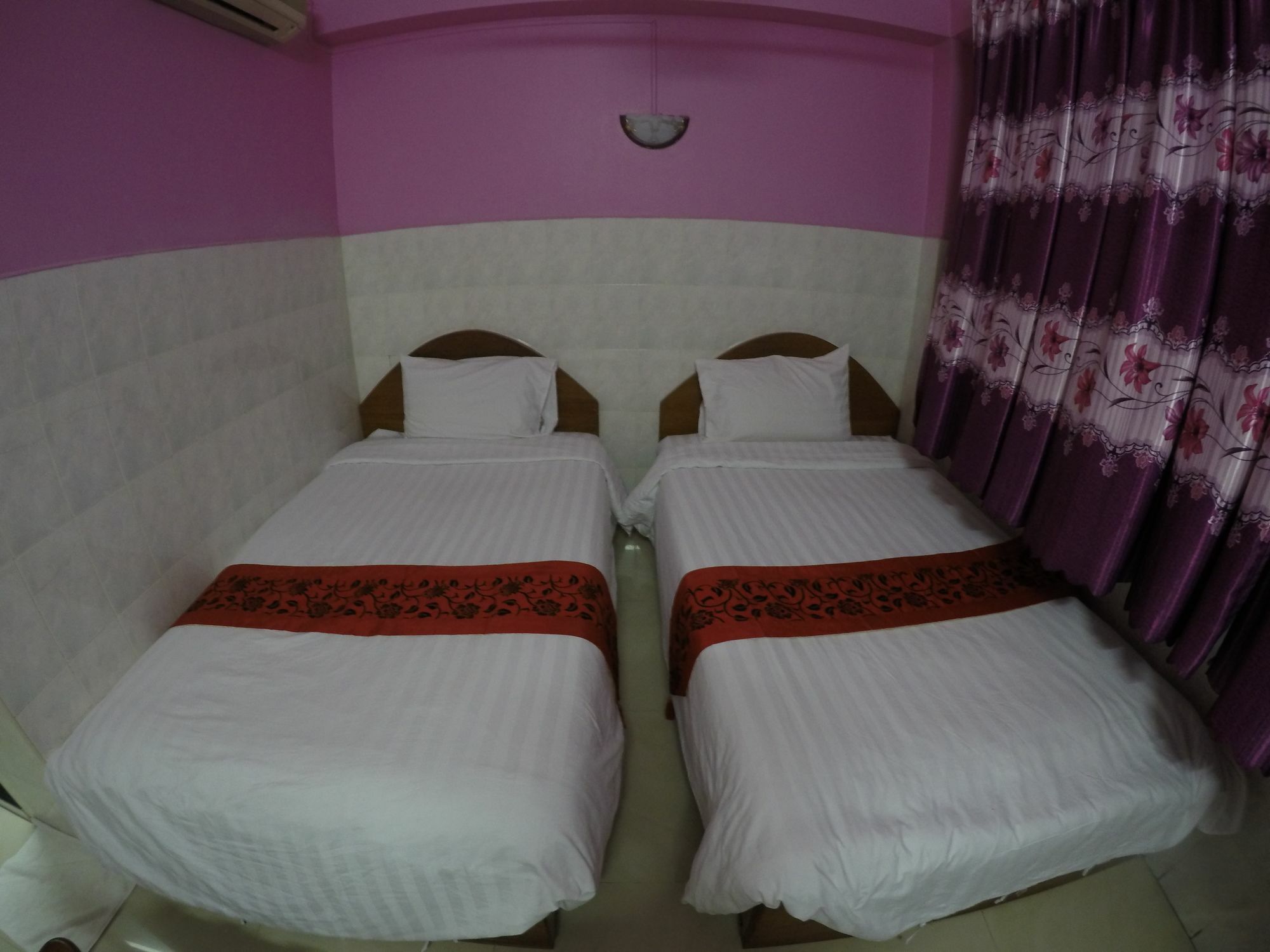 Capitol 3 Guesthouse Пном Пен Екстериор снимка