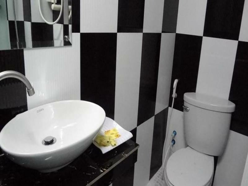 Capitol 3 Guesthouse Пном Пен Екстериор снимка